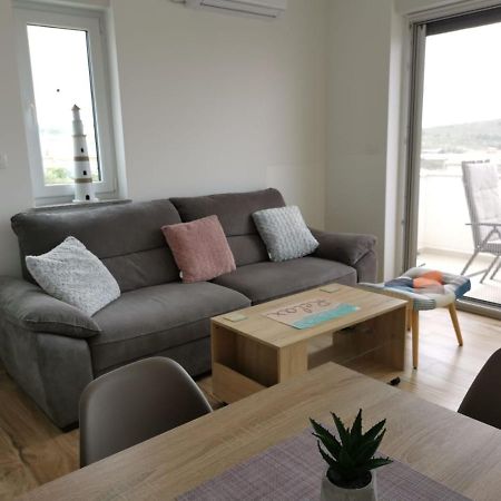Ristovic Apartment Primošten Екстериор снимка