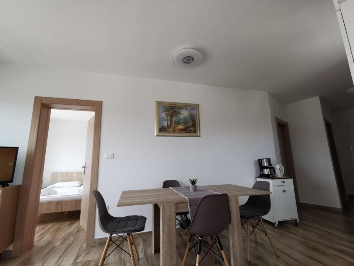 Ristovic Apartment Primošten Екстериор снимка