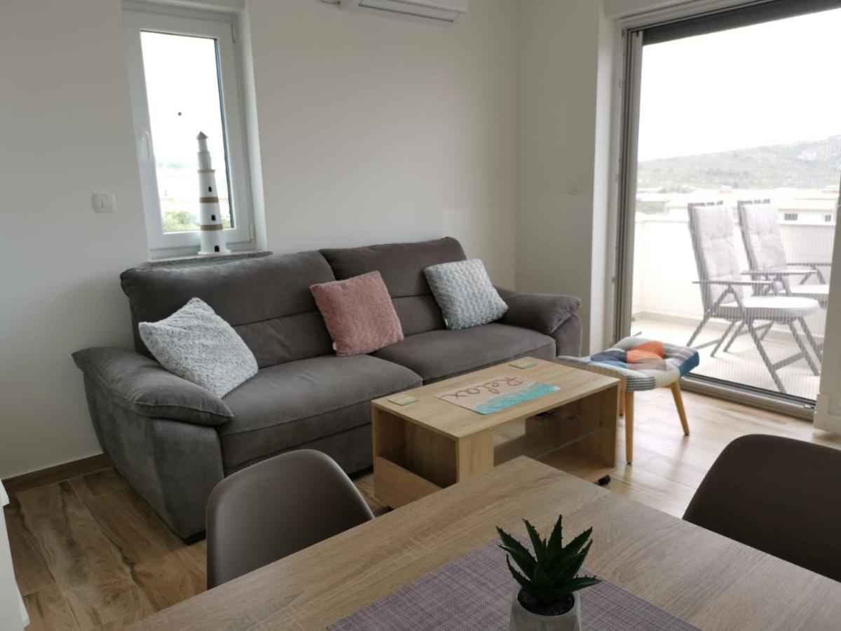Ristovic Apartment Primošten Екстериор снимка