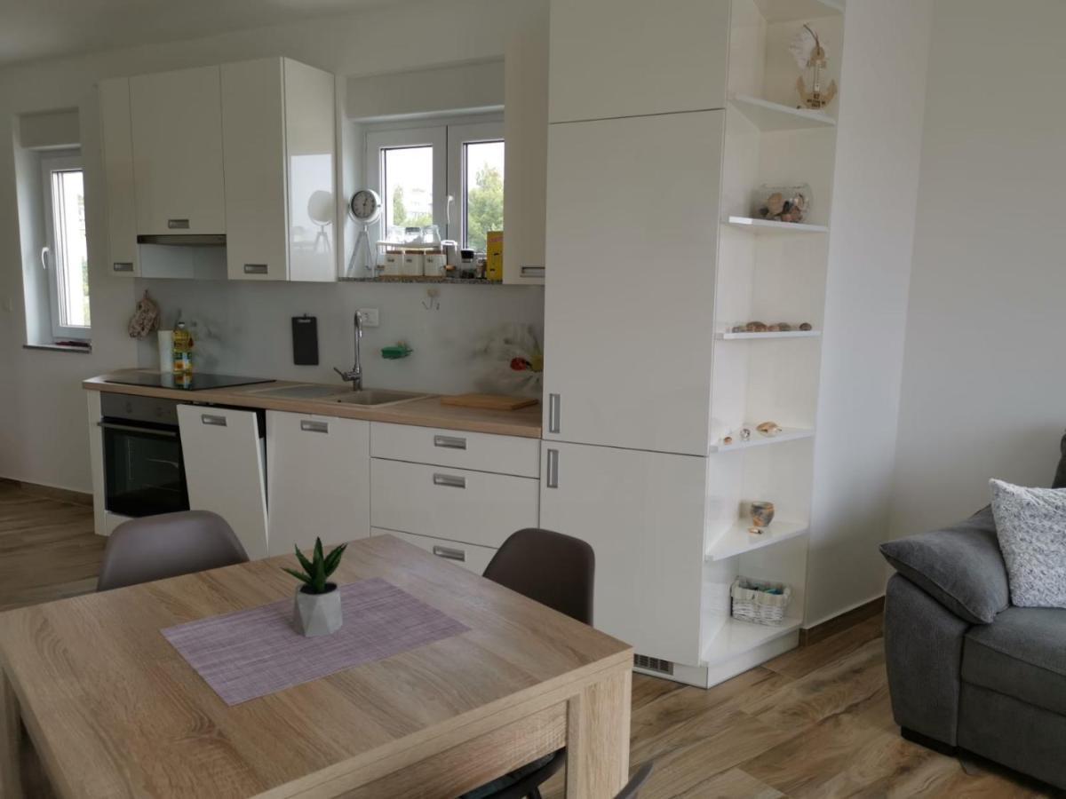 Ristovic Apartment Primošten Екстериор снимка