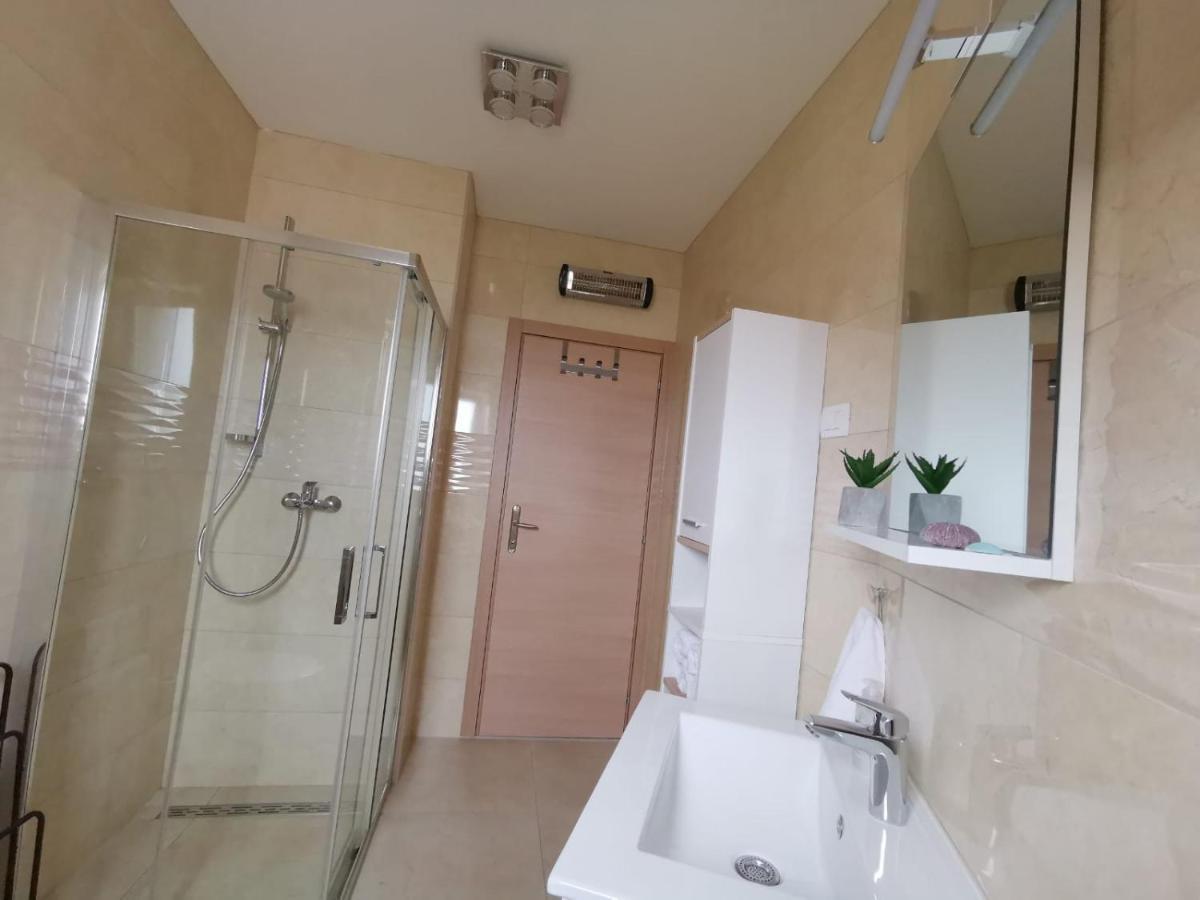 Ristovic Apartment Primošten Екстериор снимка