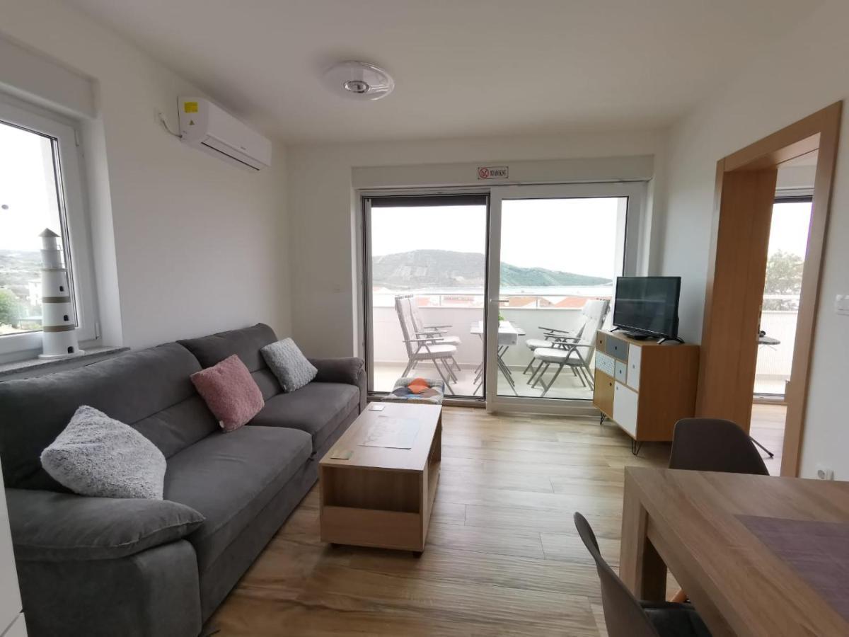 Ristovic Apartment Primošten Екстериор снимка